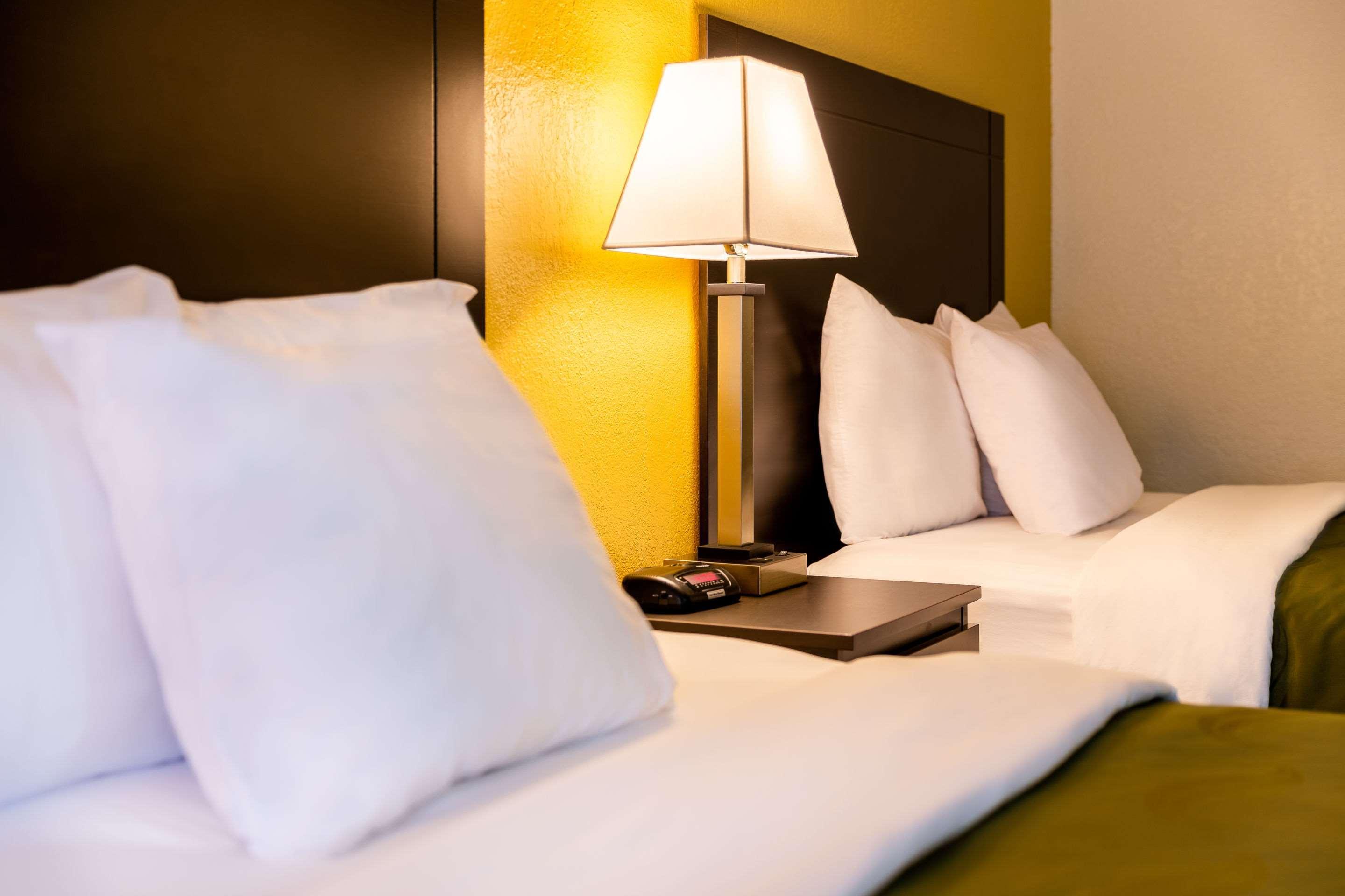 Quality Inn At Arlington Highlands Eksteriør bilde