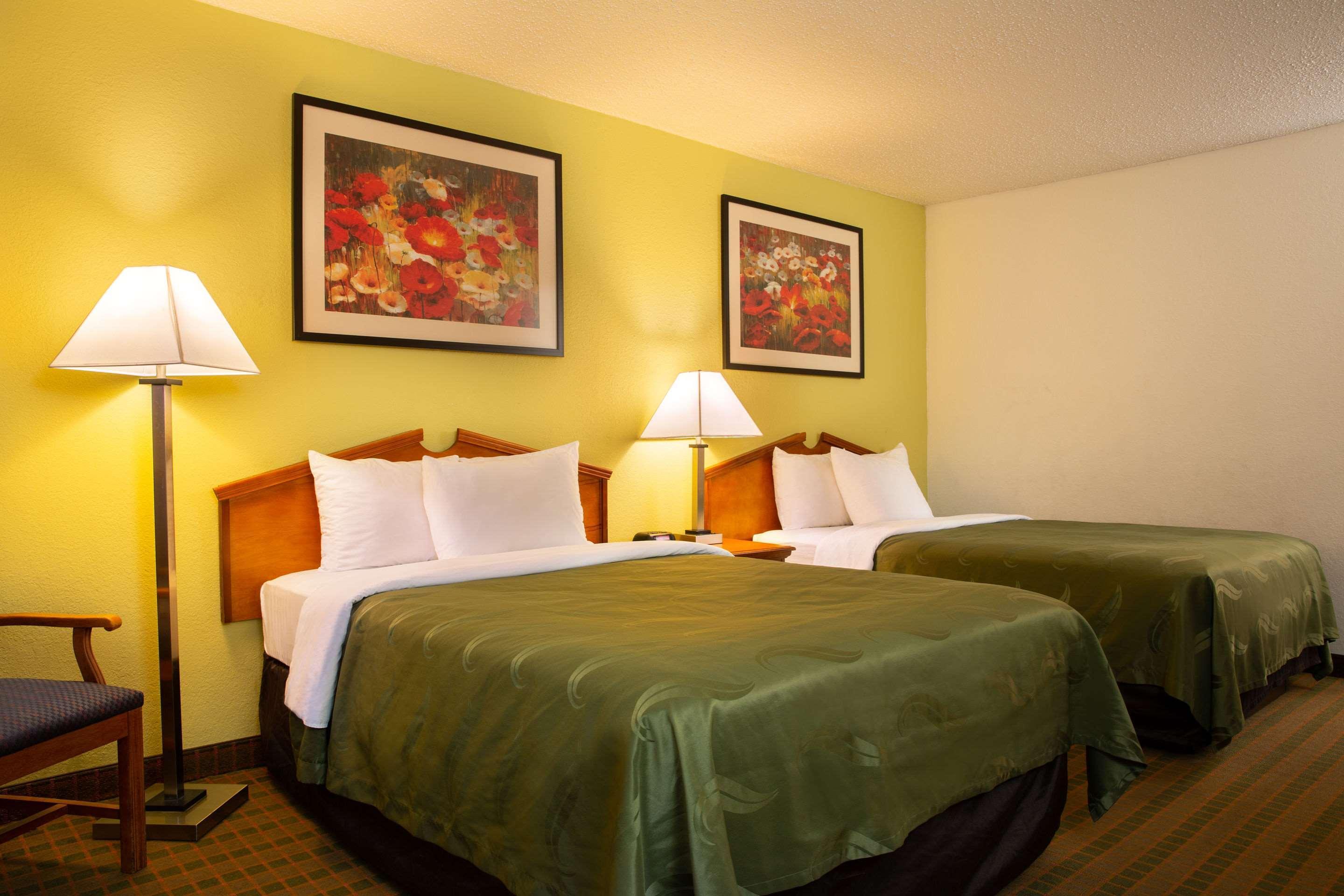 Quality Inn At Arlington Highlands Eksteriør bilde