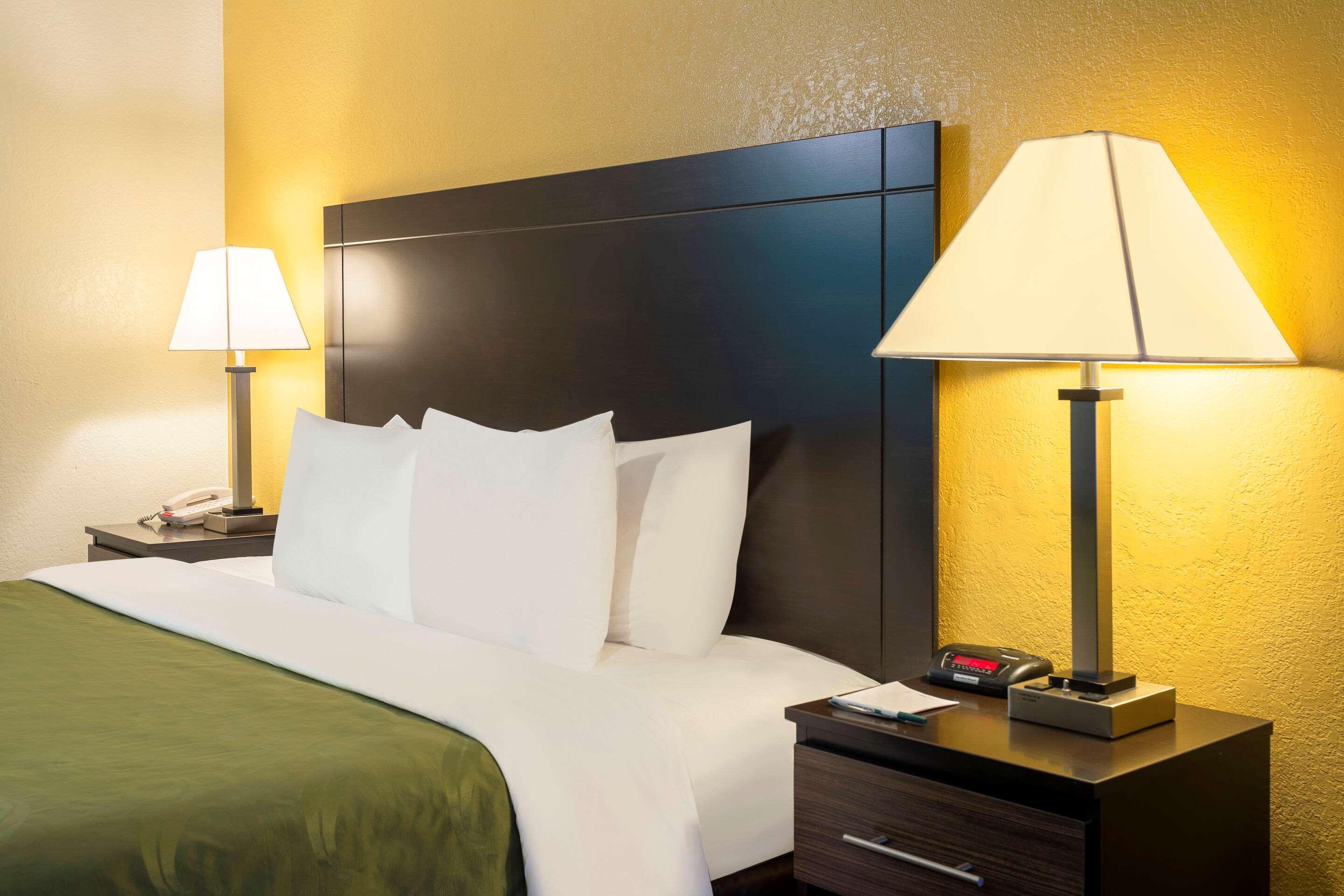 Quality Inn At Arlington Highlands Eksteriør bilde