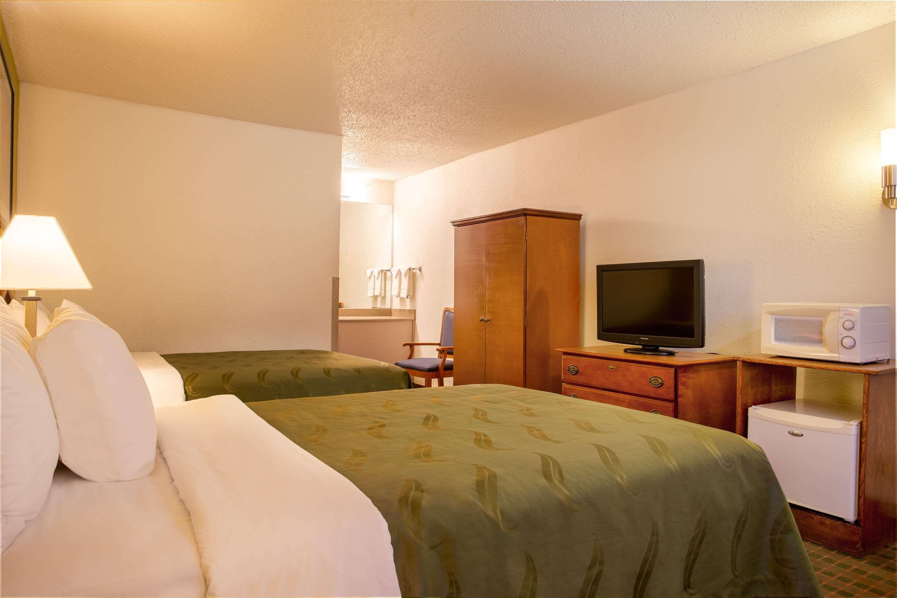 Quality Inn At Arlington Highlands Eksteriør bilde