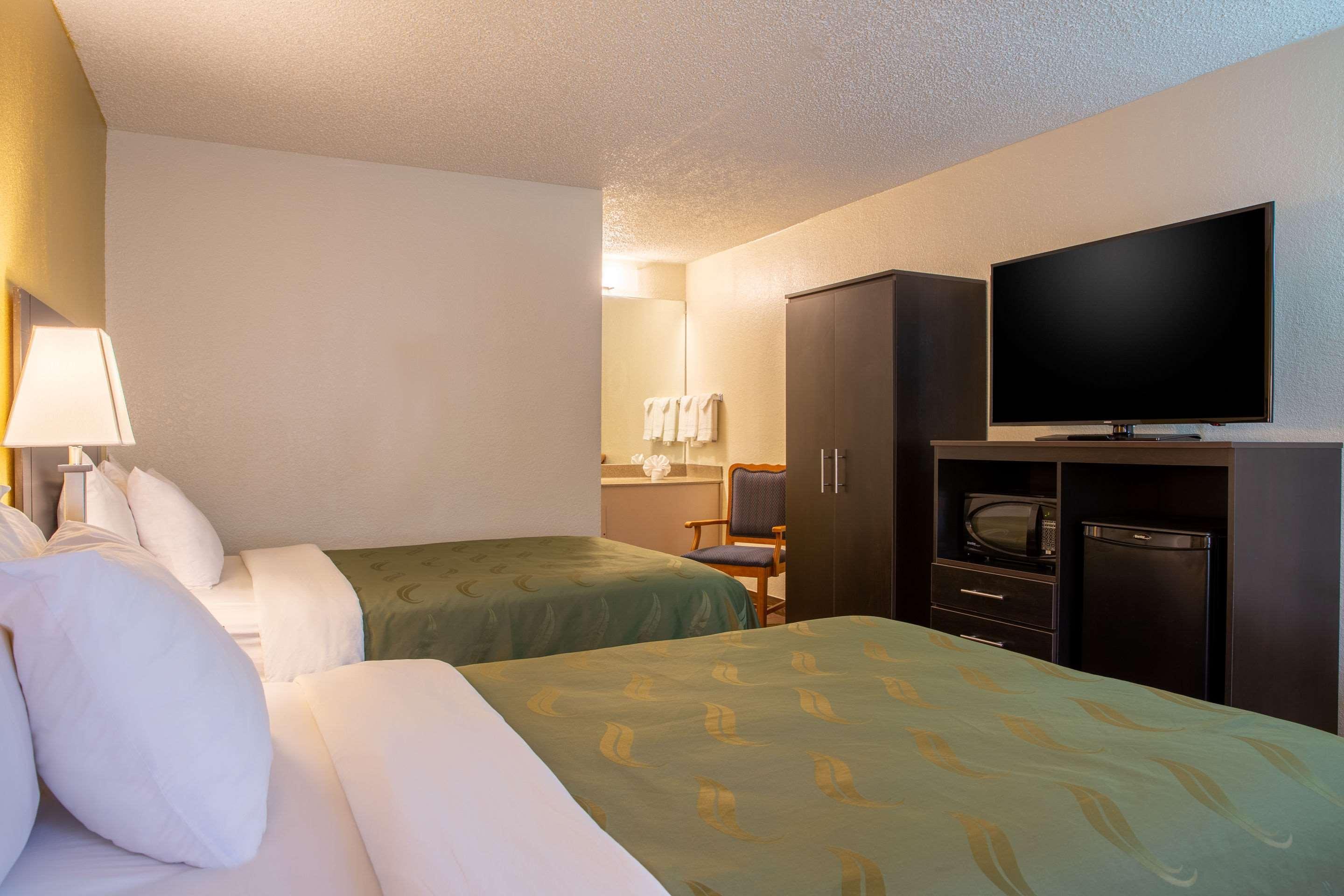 Quality Inn At Arlington Highlands Eksteriør bilde