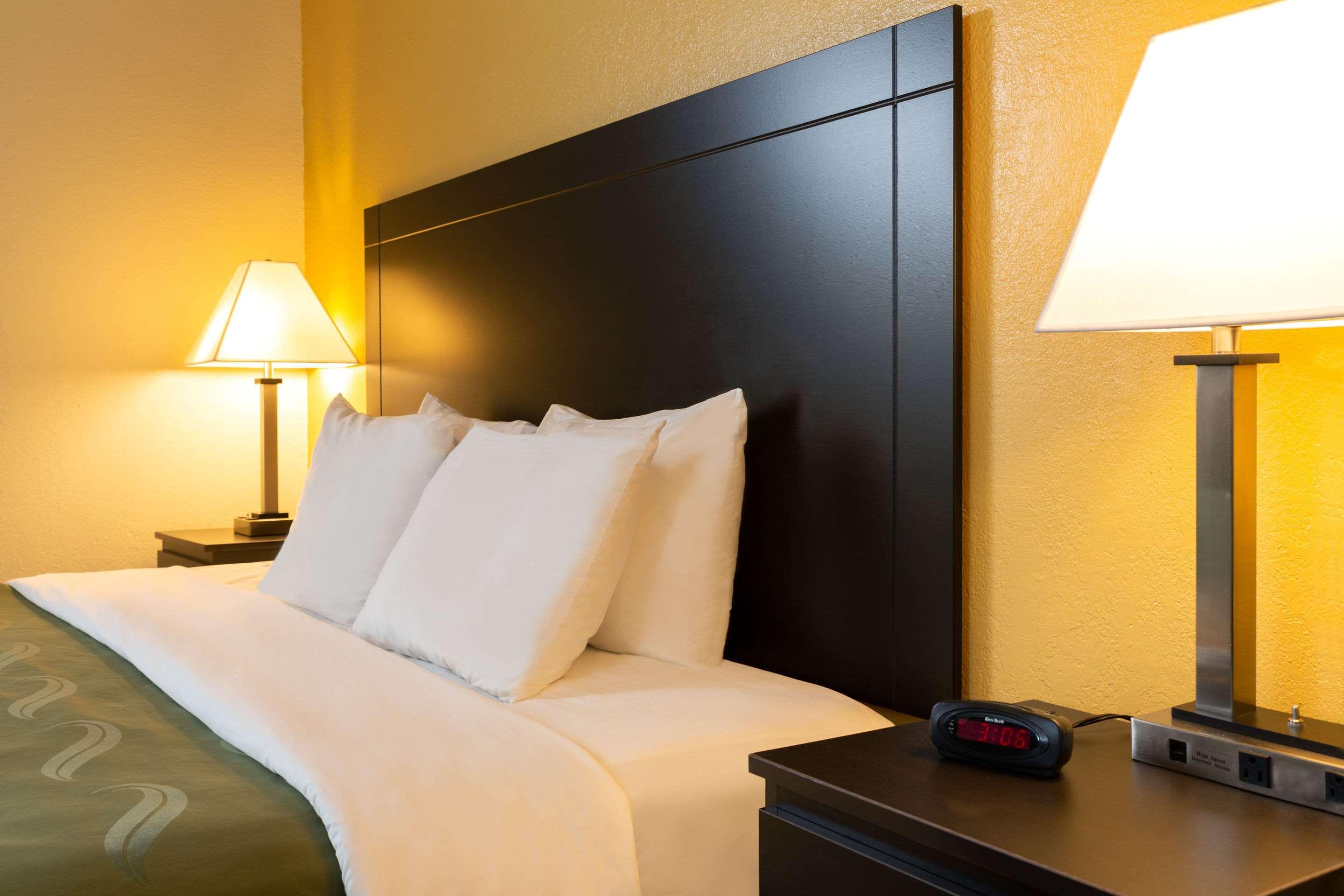 Quality Inn At Arlington Highlands Eksteriør bilde