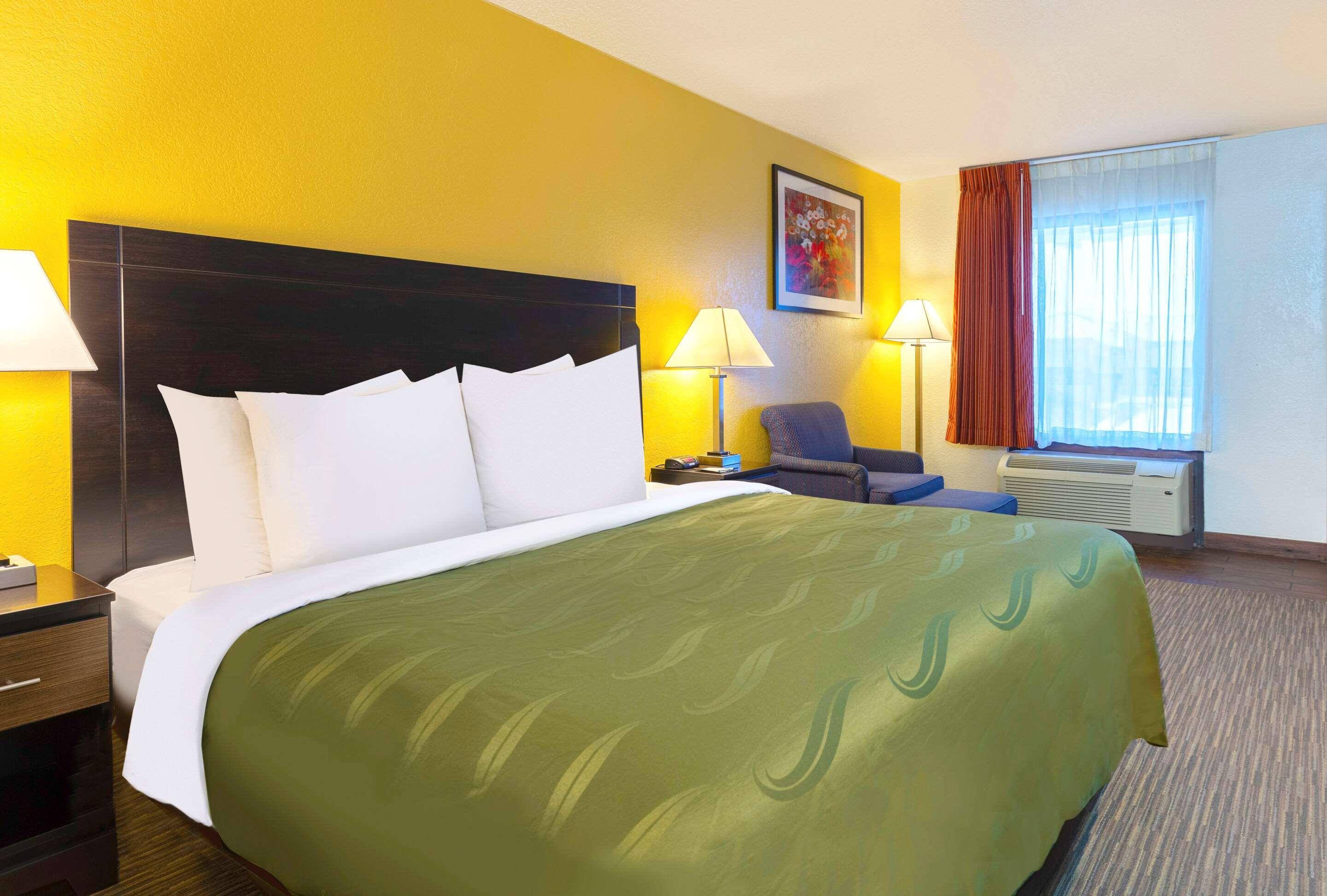 Quality Inn At Arlington Highlands Eksteriør bilde