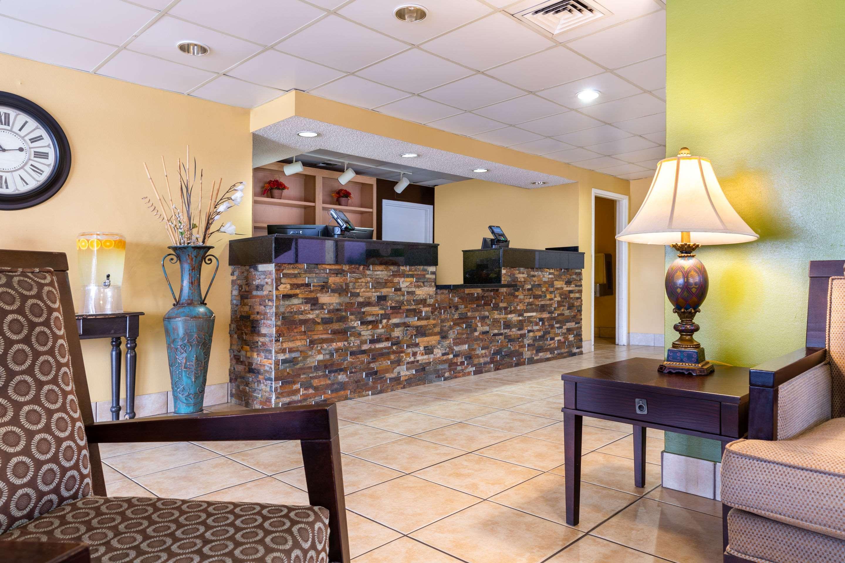 Quality Inn At Arlington Highlands Eksteriør bilde